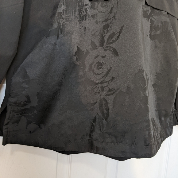 Adidas Half Zip Black Floral Windbreaker - Picture 6 of 7